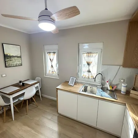Apartment Eja 3 *