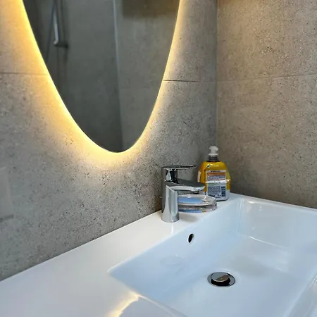 Apartment Eja 3 *